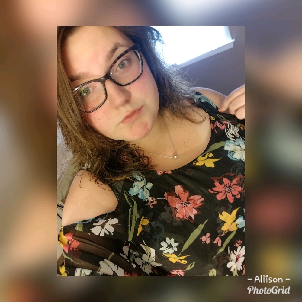 Meet your Posher, Allison